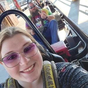 Meet your Posher, Leah